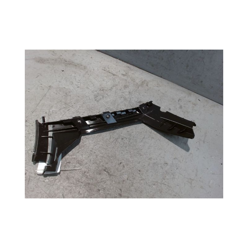SUPPORT PARE-CHOC ARD FORD FIESTA 2010-