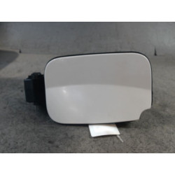 VOLET DE TRAPPE CARBURANT