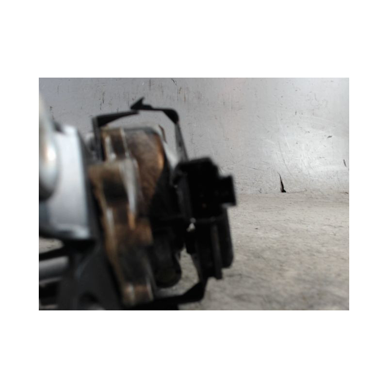 MOTEUR ESSUIE-GLACE ARRIERE FORD B-MAX