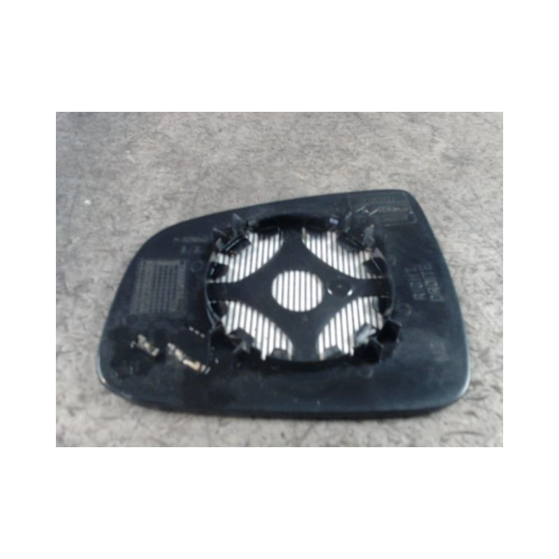 GLACE RETROVISEUR EXT D DACIA DUSTER 2010-