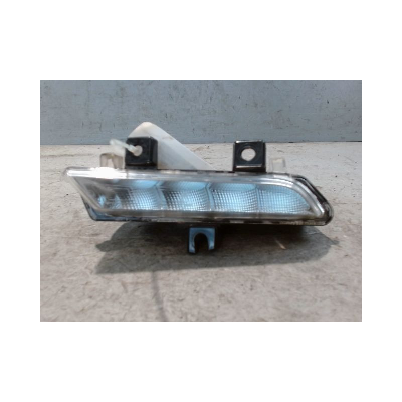 FEUX POSITION DROIT RENAULT CLIO IV