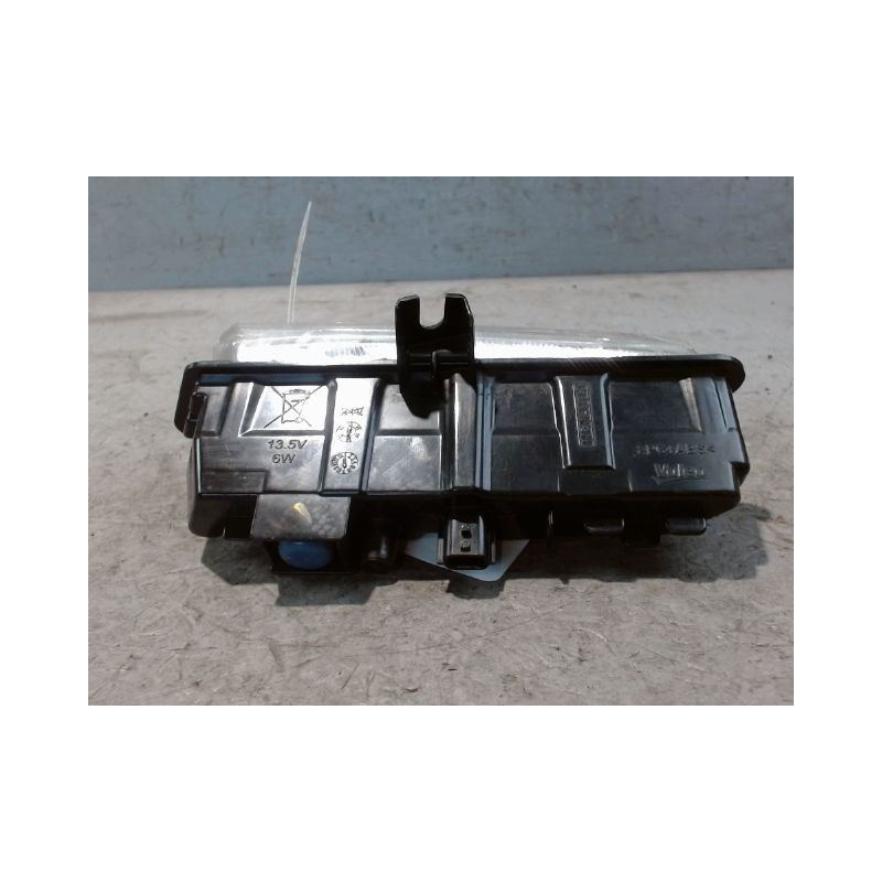 FEUX POSITION DROIT RENAULT CLIO IV