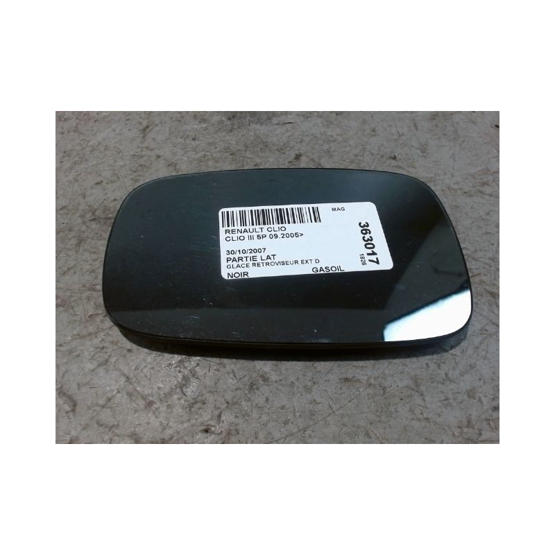 GLACE RETROVISEUR EXT D RENAULT CLIO III 2005-