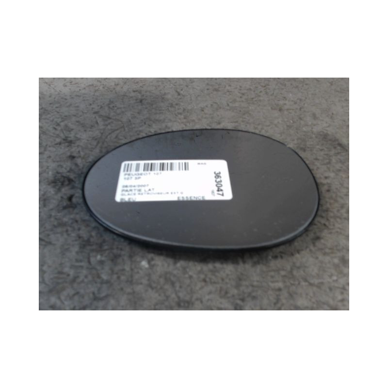 GLACE RETROVISEUR EXT G PEUGEOT 107 3P