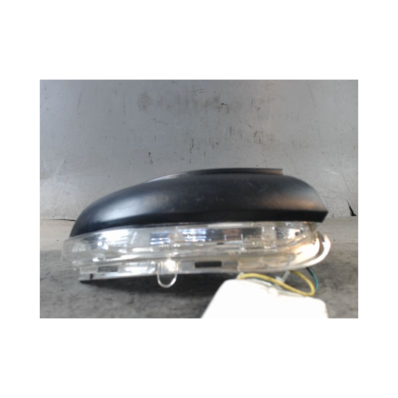REPETITEUR RETROVISEUR GAUCHE VOLKSWAGEN GOLF VI 2008-
