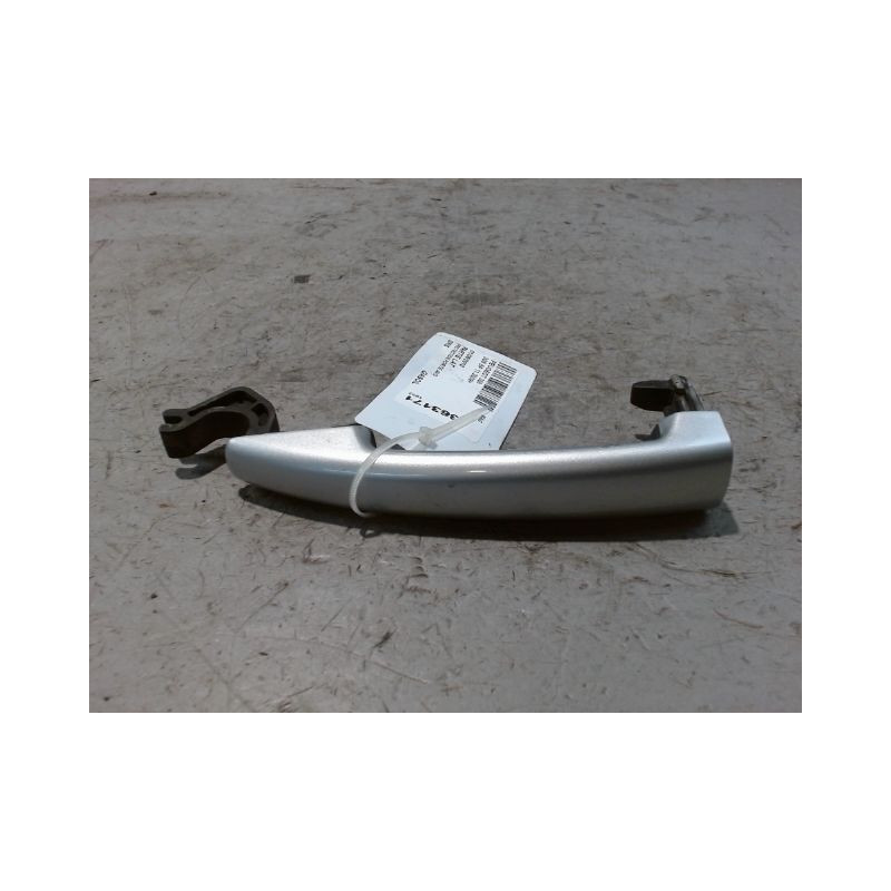 POIGNEE EXTERIEURE PORTE AVANT DROIT PEUGEOT 308 2009-