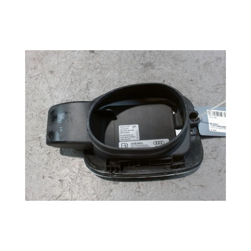 VOLET DE TRAPPE CARBURANT AUDI Q5