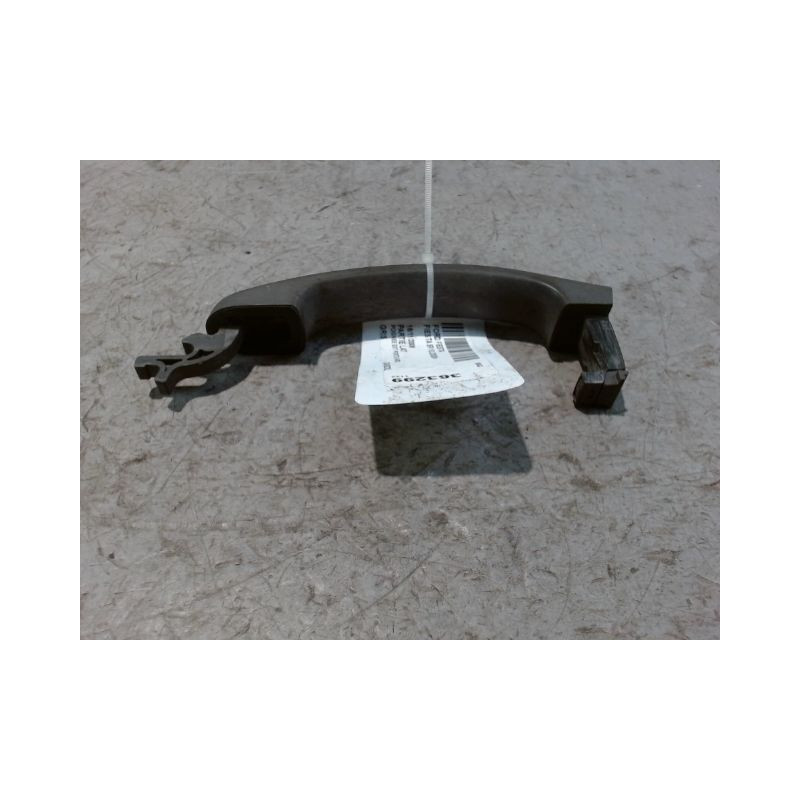 POIGNEE EXTERIEURE PORTE ARRIERE GAUCHE FORD FIESTA 2005-