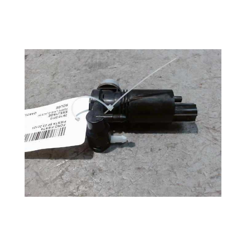POMPE LAVE-GLACE AVANT FORD FIESTA 2010-