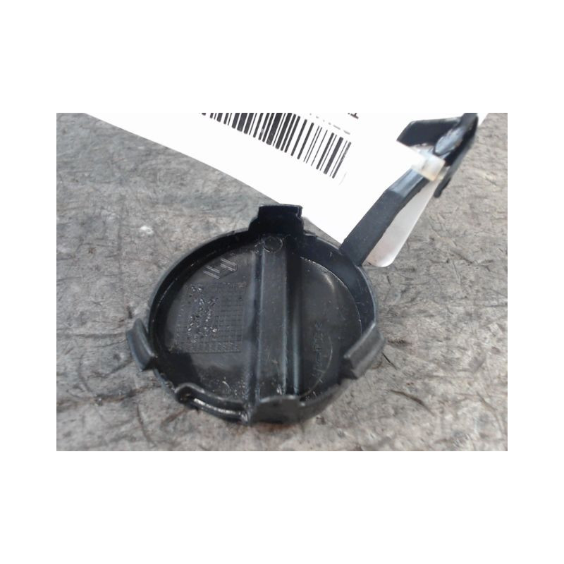 OBTURATEUR COUVRE CROCHET DE BOUCLIER AV RENAULT TWINGO 2 2007-