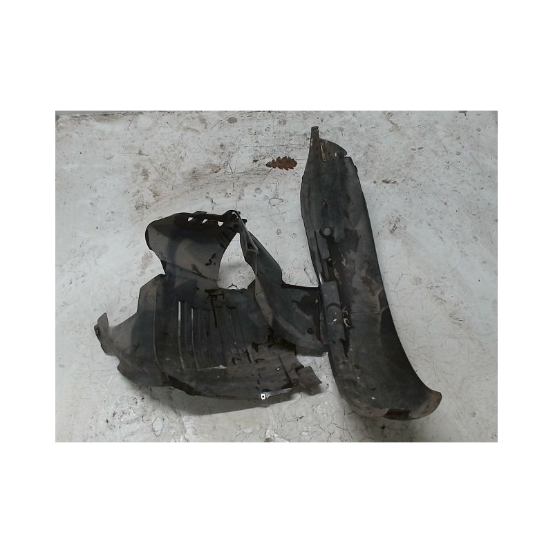 PARE-BOUE AVANT DROIT RENAULT KANGOO EXPRESS 2000-2003