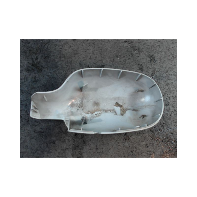 CARENAGE RETROVISEUR EXTERIEUR DROIT RENAULT SCENIC I PH2 99-03