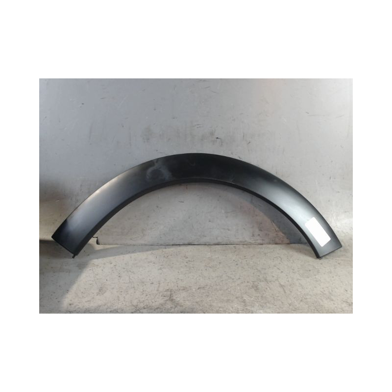 ELARGISSEUR AILE AVANT DROIT CITROEN C3 2009-