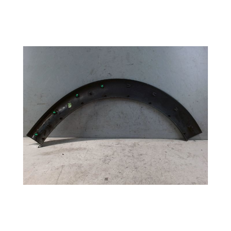 ELARGISSEUR AILE AVANT GAUCHE CITROEN C3 2009-