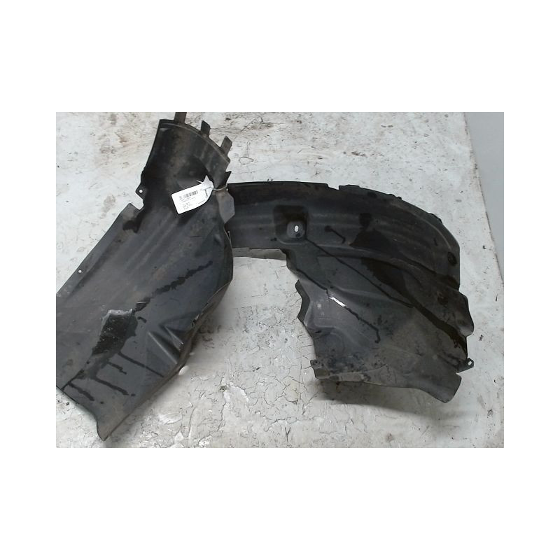 PARE-BOUE AVANT GAUCHE OPEL CORSA 2010-