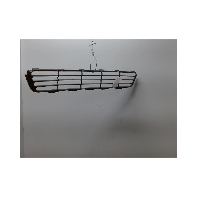 GRILLE PARE-CHOC AVANT TOYOTA YARIS 2005-