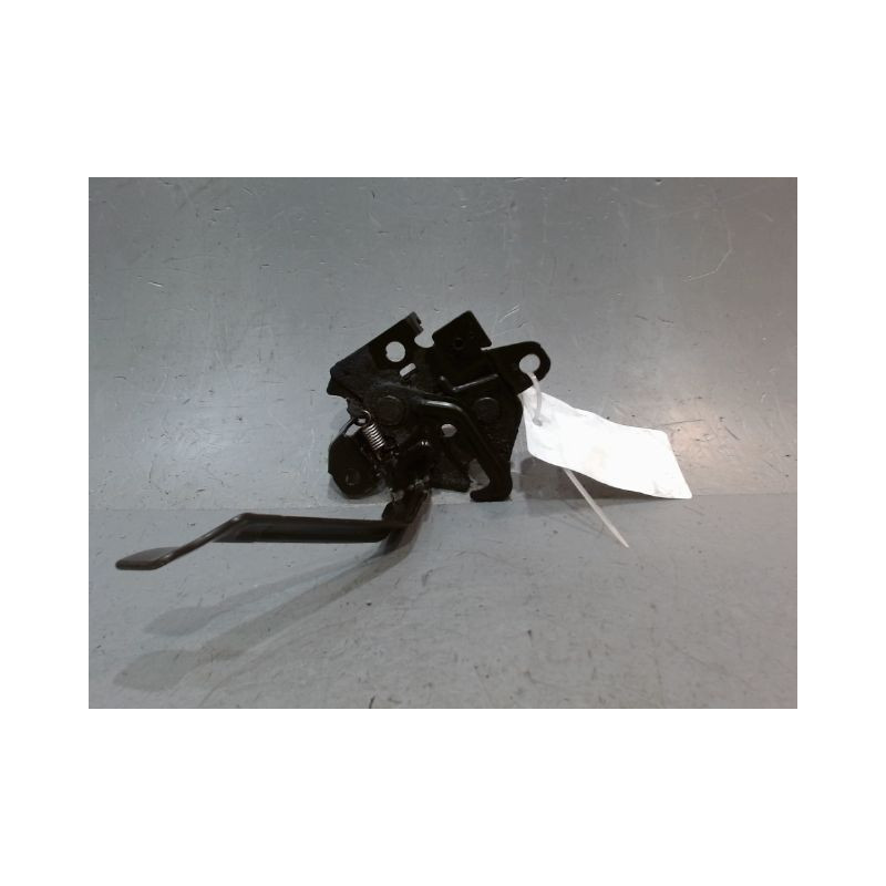 SERRURE CAPOT TOYOTA AURIS