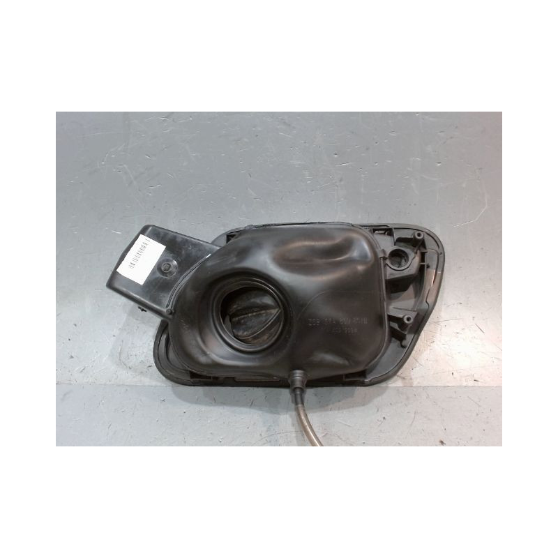 VOLET DE TRAPPE CARBURANT VOLKSWAGEN TOURAN