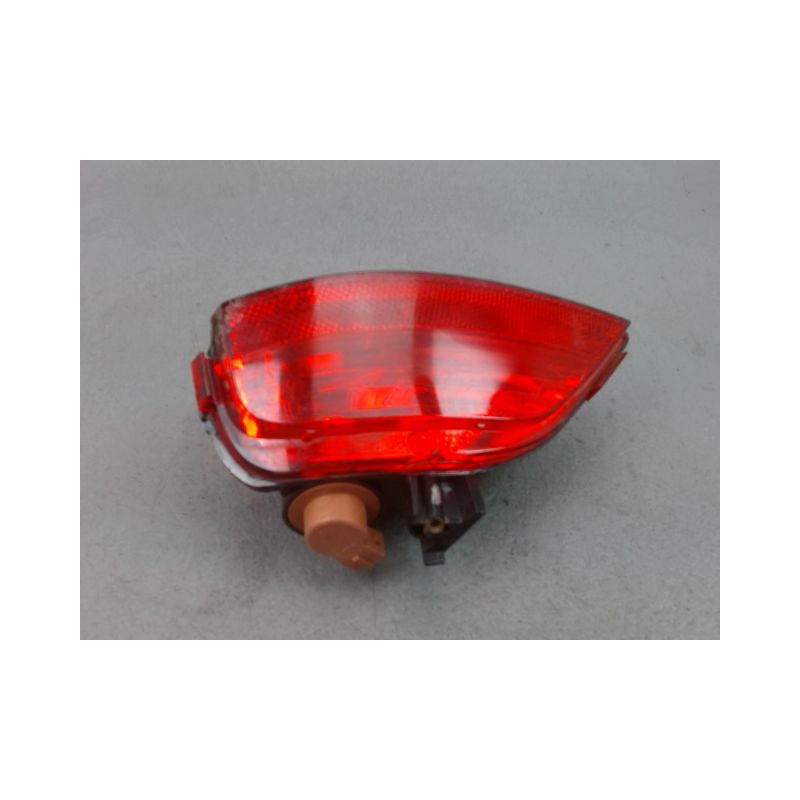 FEU DE PARE-CHOC ARRIERE GAUCHE RENAULT SCENIC MONOSP. III Phase 1 2009-2011