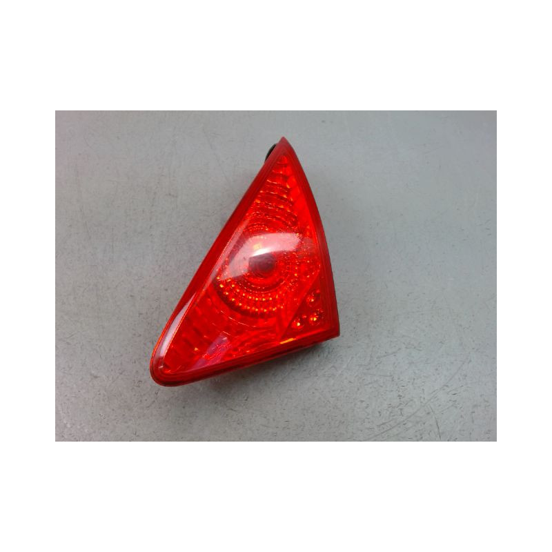FEU ARRIERE INTERIEUR DROIT PEUGEOT 3008 BREAK I Phase 1 2009-2013