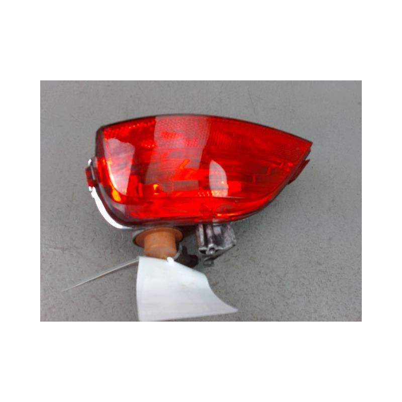 FEU DE PARE-CHOC ARRIERE GAUCHE RENAULT CAPTUR Phase 1 2013-...