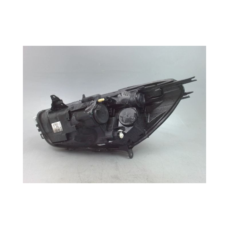 PHARE DROIT RENAULT CLIO IV