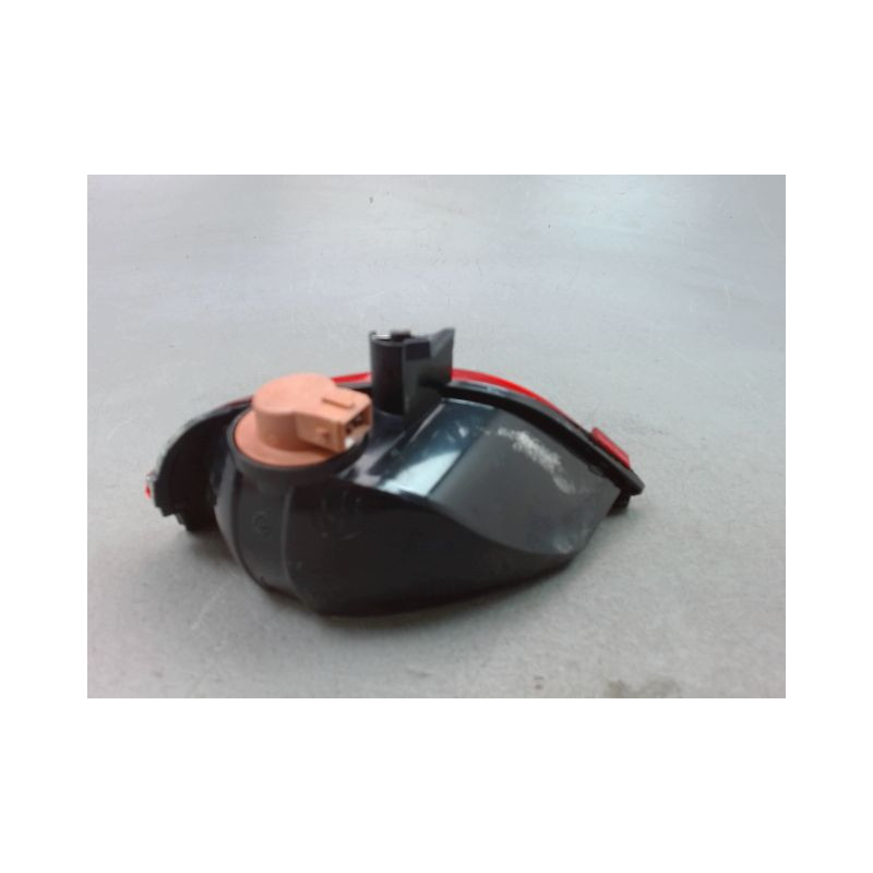 FEU DE PARE-CHOC ARRIERE GAUCHE RENAULT SCENIC MONOSP. III Phase 1 2009-2011