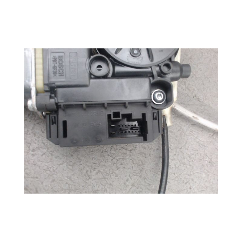 MECANISME LEVE-GLACE ARRIERE GAUCHE VOLKSWAGEN POLO