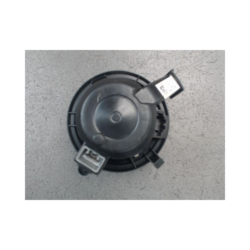 MOTEUR VENTILATEUR CHAUFFAGE RENAULT TWINGO