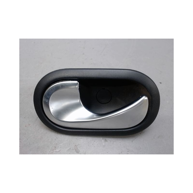 POIGNEE INTERIEURE PORTE AVANT GAUCHE RENAULT TWINGO