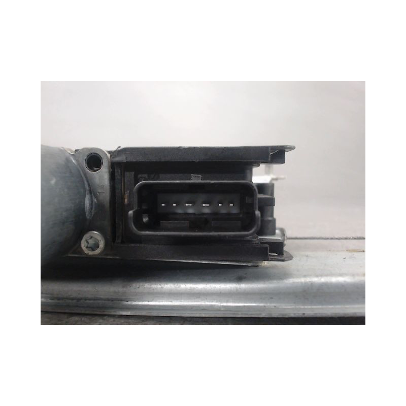 MECANISME LEVE-GLACE AVANT GAUCHE PEUGEOT 2008