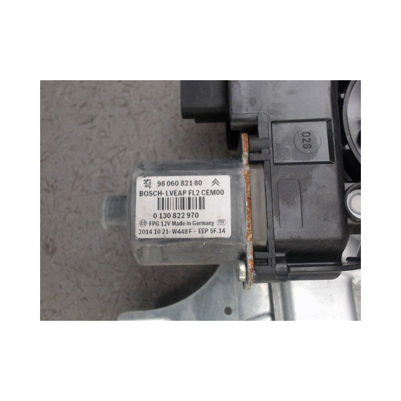 MECANISME LEVE-GLACE ARRIERE DROIT PEUGEOT 208