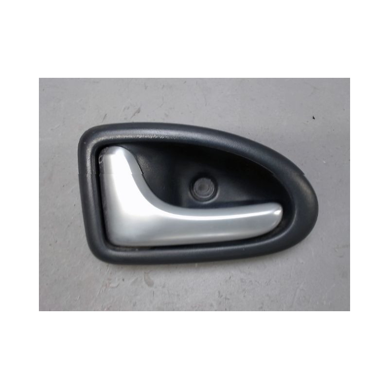 POIGNEE INTERIEURE PORTE AVANT GAUCHE OPEL VIVARO