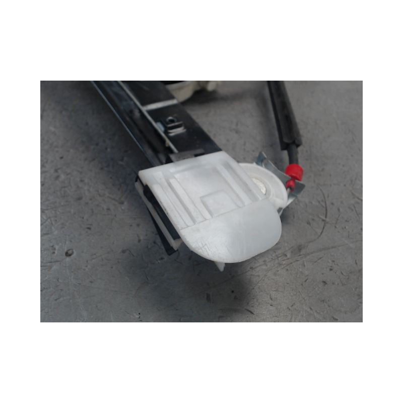 MECANISME LEVE-GLACE AVANT DROIT FORD MONDEO