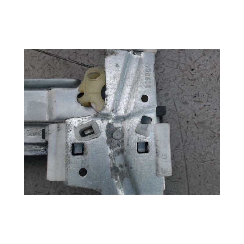 MECANISME LEVE-GLACE AVANT GAUCHE PEUGEOT 207