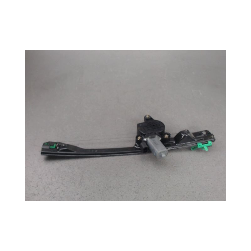 MECANISME LEVE-GLACE AVANT DROIT FIAT PUNTO