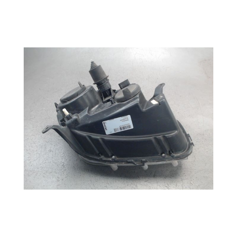 PHARE GAUCHE DACIA SANDERO