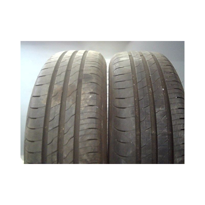 Paire de pneus GOOD YEAR EFFICIENT GRIP PERFORMANCE 2 195 65 15 91 H