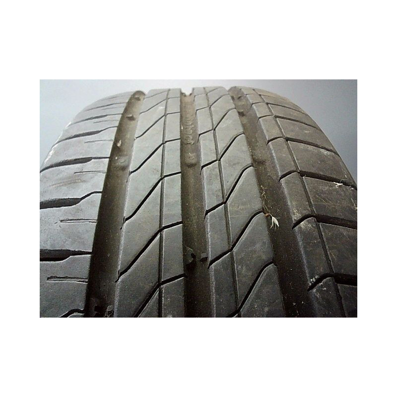 Pneu CONTINENTAL ULTRA CONTACT 185 60 14 82 H