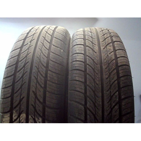 Paire de pneus TAURUS TOURING 175 65 14 82 T