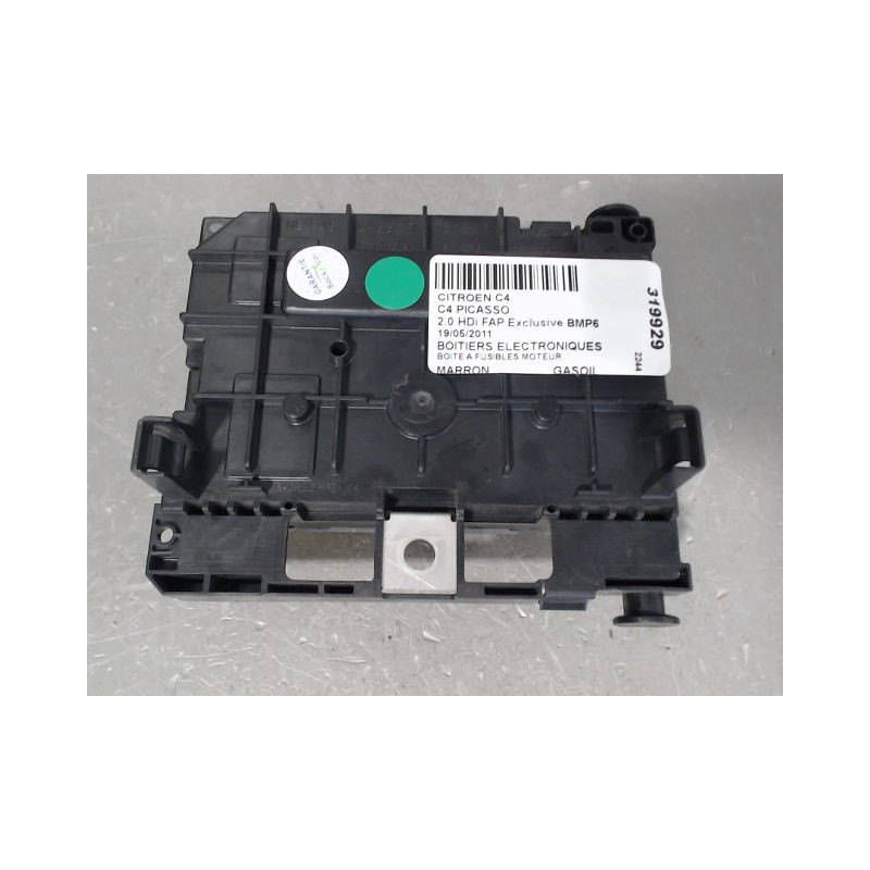 BOITE A FUSIBLES CITROEN C4 PICASSO