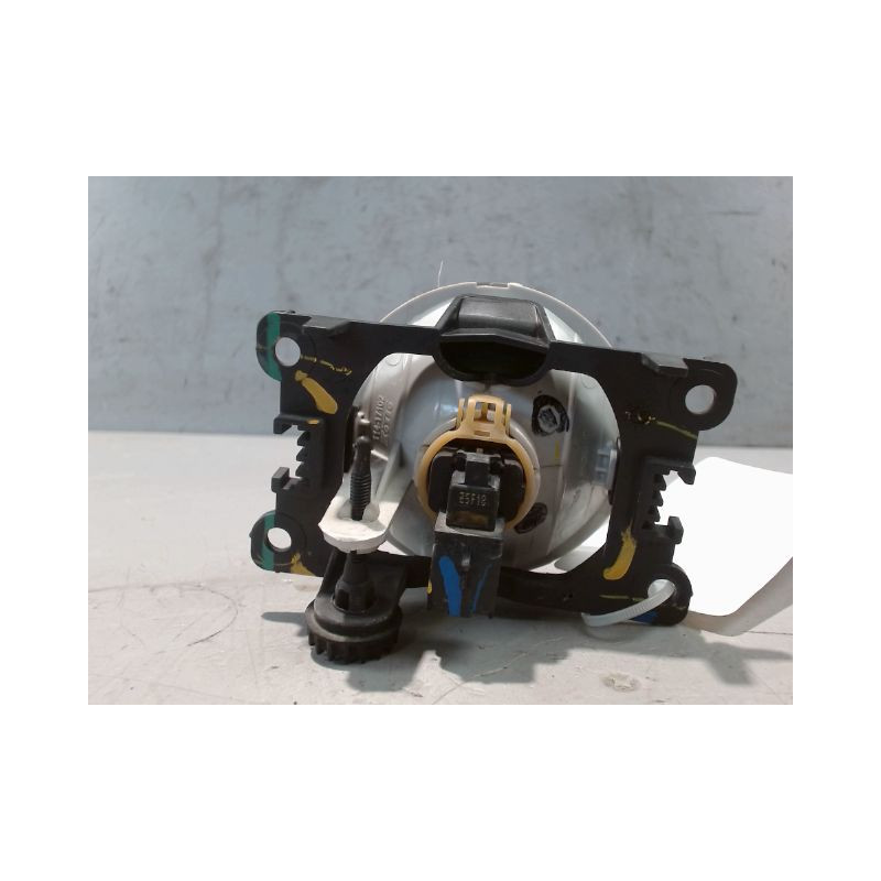 PHARE ANTIBROUILLARD AVANT DROIT CITROEN C3