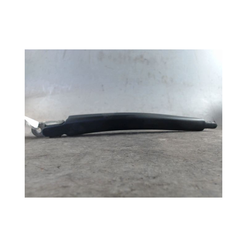 BRAS ESSUIE-GLACE ARRIERE FORD FIESTA