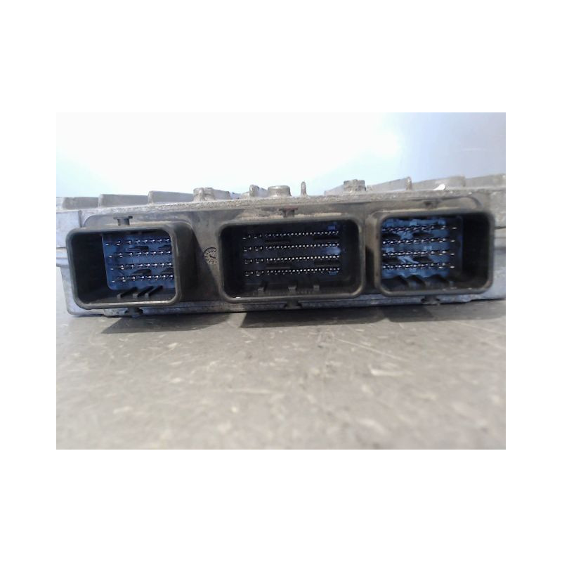 CALCULATEUR MOTEUR CITROEN XSARA BREAK Phase 2 2000-2005