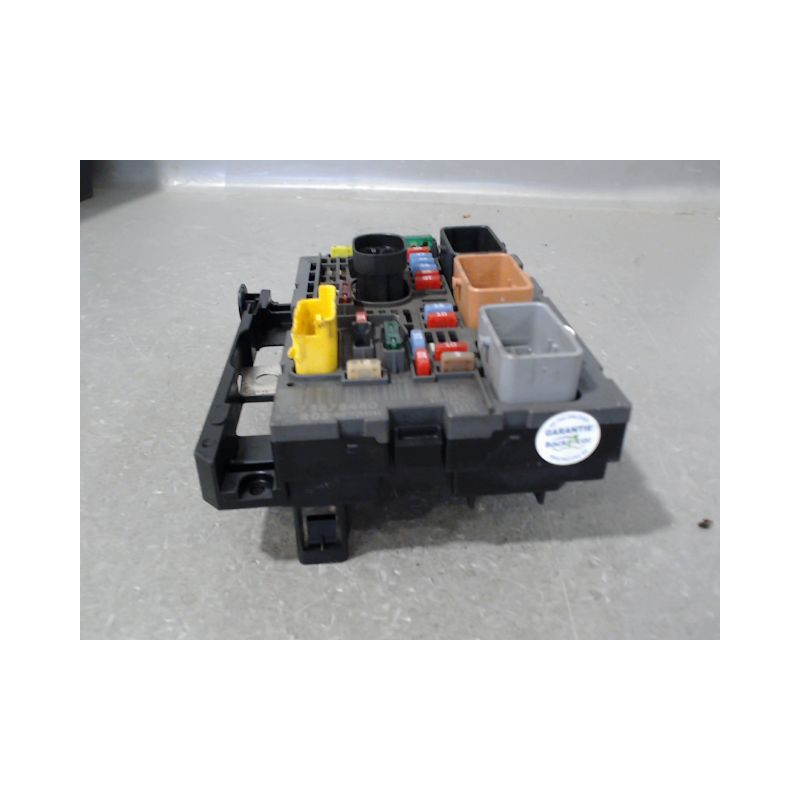 BOITE A FUSIBLES PEUGEOT PARTNER TEPEE 2008-