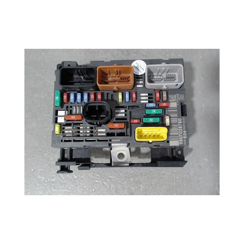 BOITE A FUSIBLES CITROEN BERLINGO II BREAK 2008-