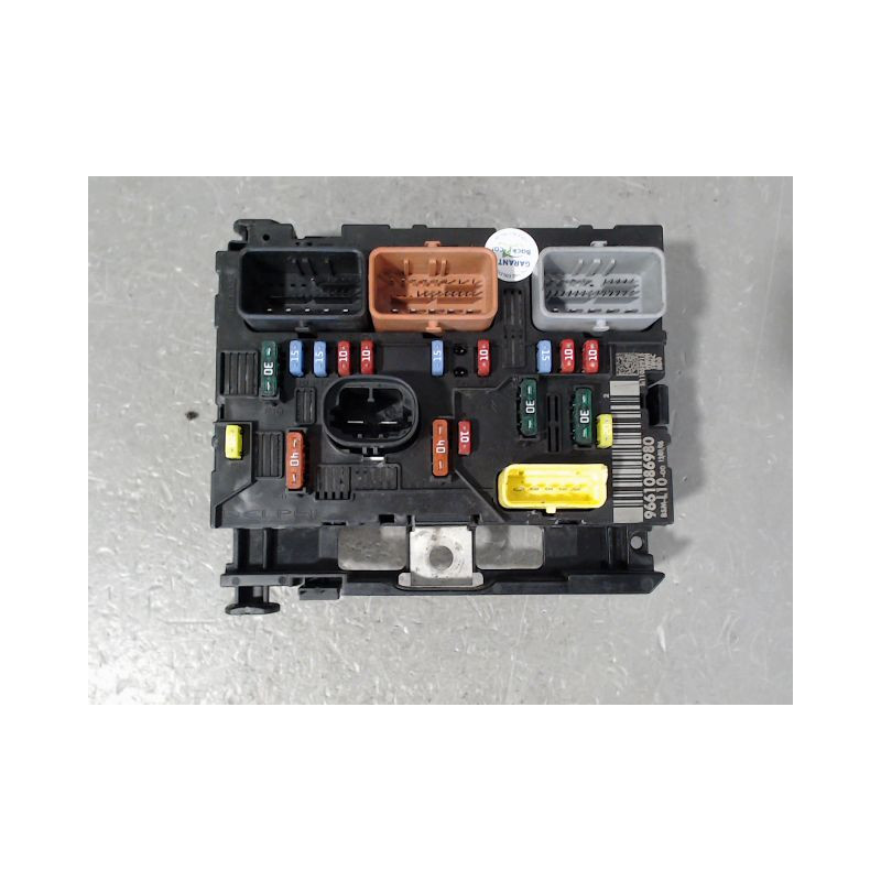 BOITE A FUSIBLES PEUGEOT 207 2007-