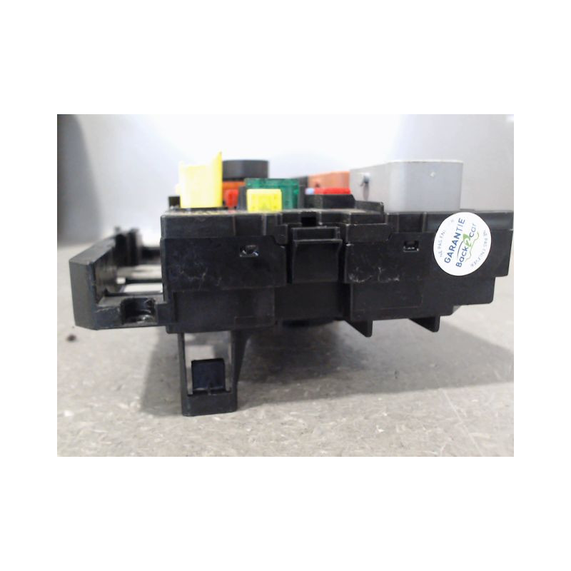 BOITE A FUSIBLES PEUGEOT 207 2007-