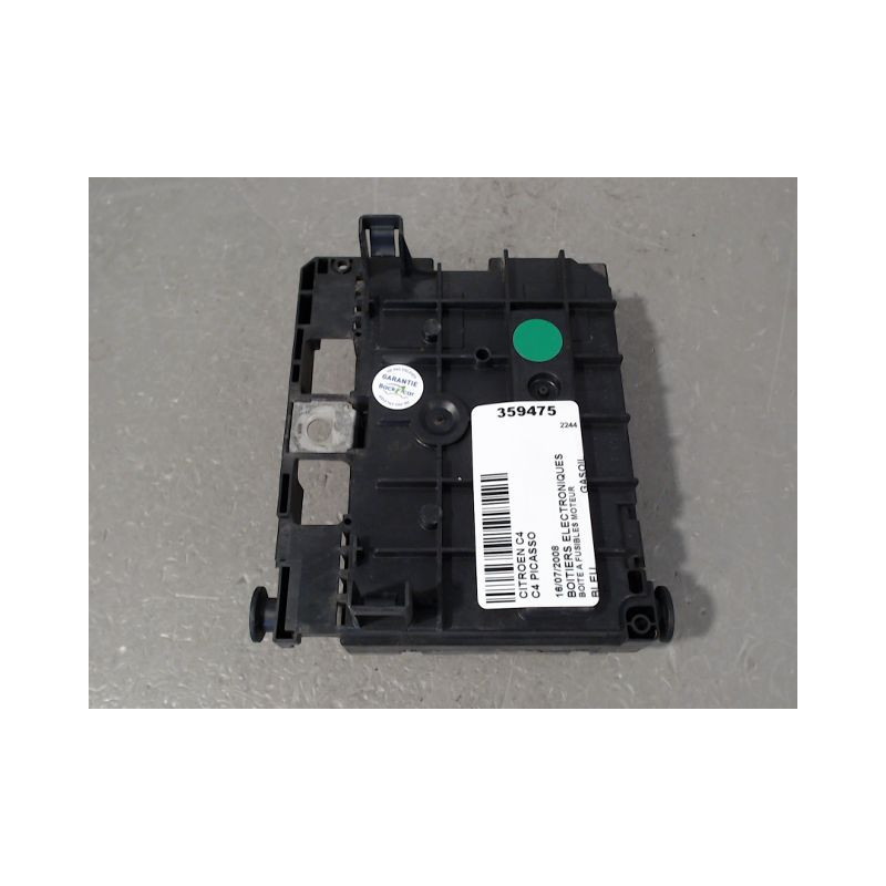 BOITE A FUSIBLES CITROEN C4 PICASSO