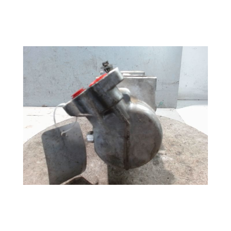 COMPRESSEUR AIR CONDITIONNE DACIA SANDERO